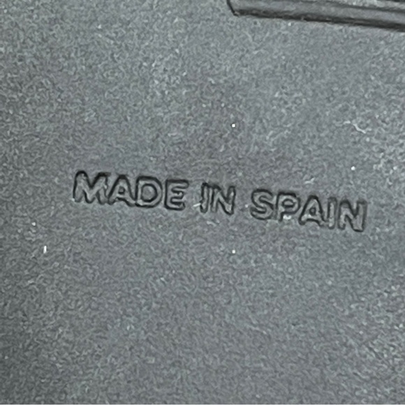 STUART WEITZMAN vintage square toe block heel shimmer snake skin leather shoes 7 - Picture 10 of 11